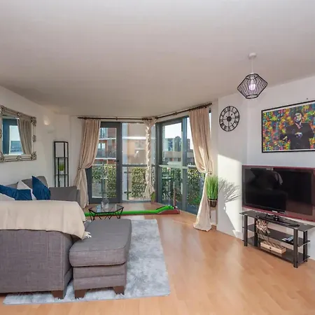 Pass The Keys Centre Retreat Close To Christmas Markets شقة *