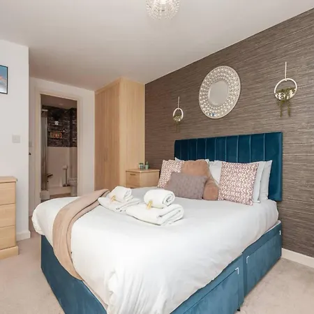 Pass The Keys Centre Retreat Close To Christmas Markets شقة *